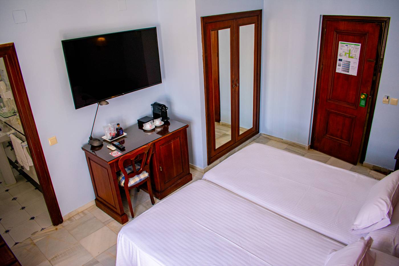 Playa-de-Regla-Room-30