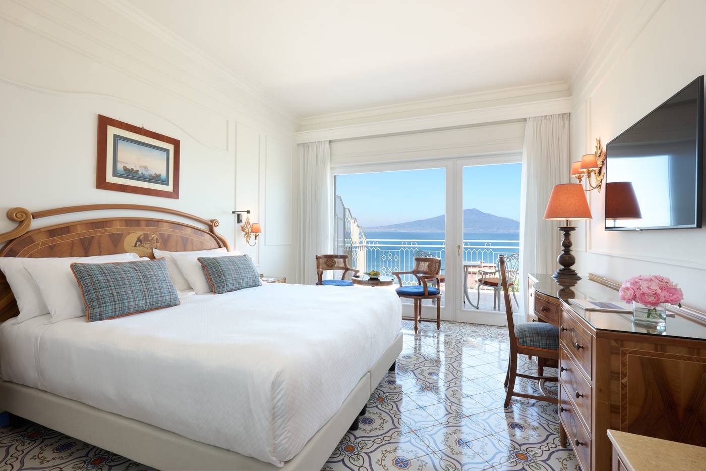 Grand-Hotel-de-la-Ville-Room-23