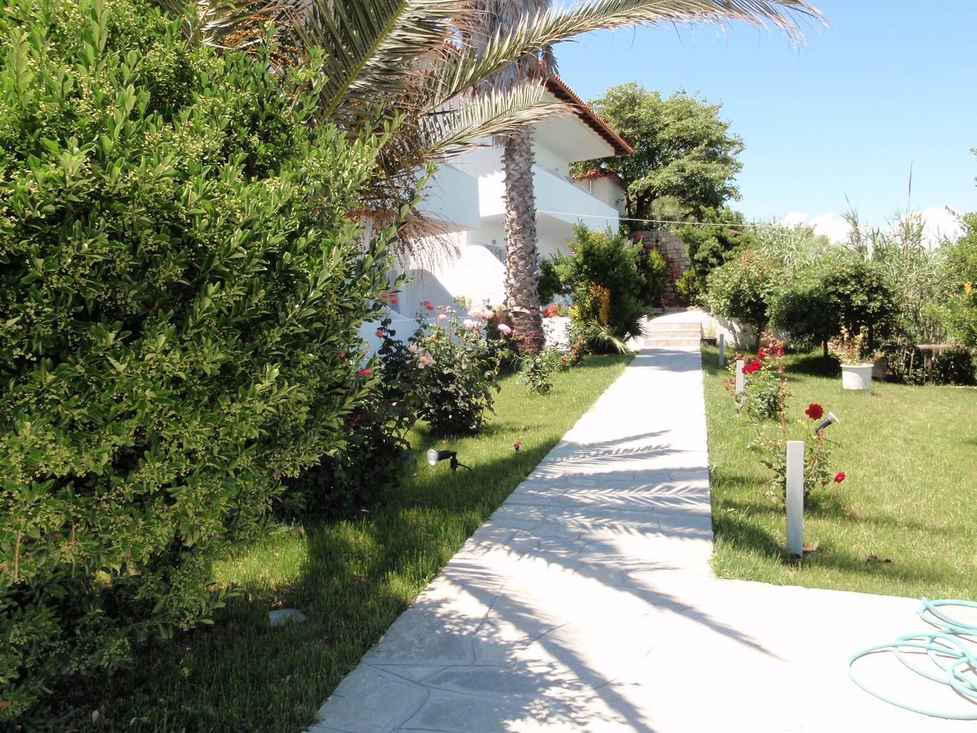 White-Suites-General-view-8