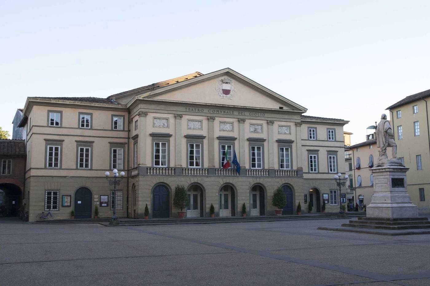 Grand-Universe-Lucca--Autograph-Collection-General-view-61