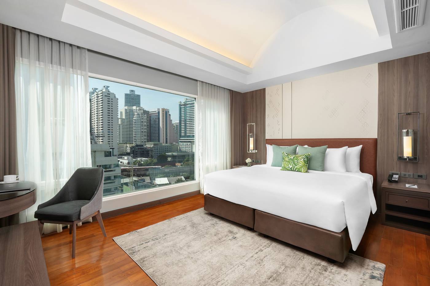Novotel-Living-Bangkok-Sukhumvit-Legacy-Room-13