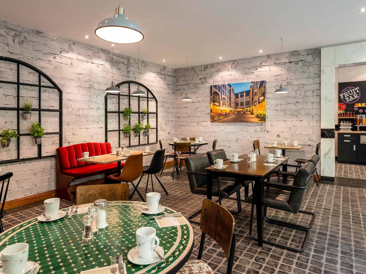 Mercure----Residenz-Berlin-Checkpoint-Charlie-Restaurant-20