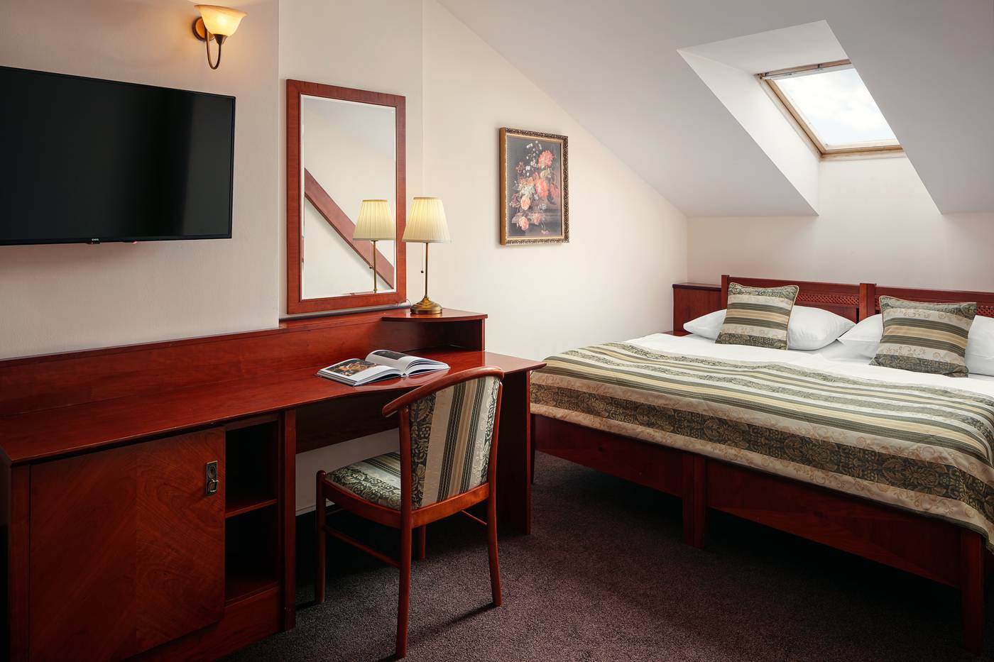 Amigo-City-Centre-Room-16