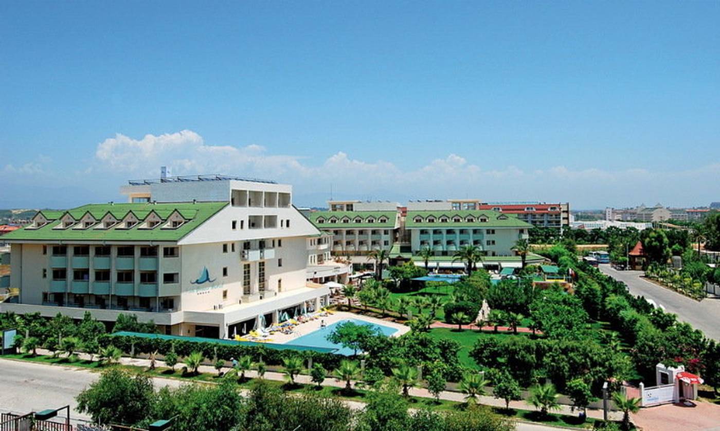 Side-Breeze-Hotel-General-view-7