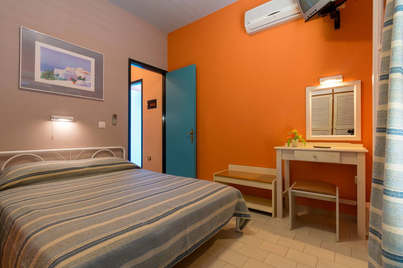 Villa-Yannis-Hotel-Apartments---Suites-Room-36