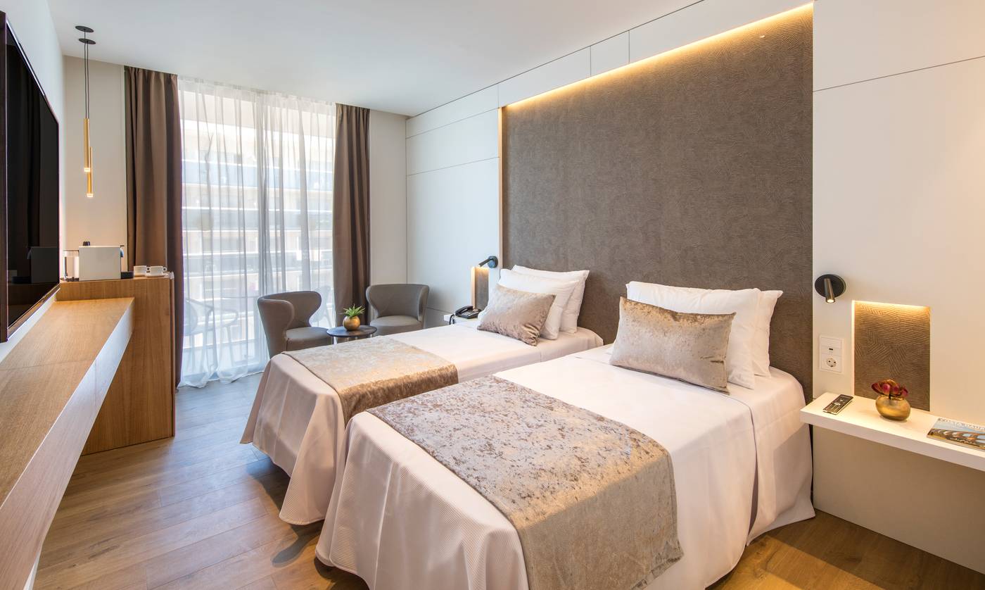 Golden-Costa-Salou---Adults-Only-Room-15