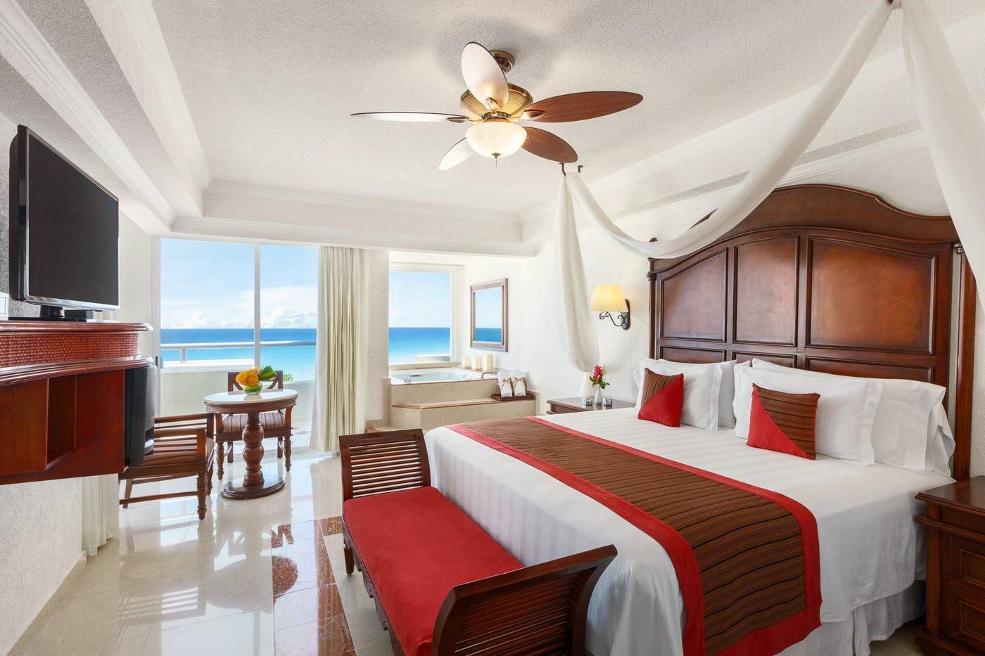 Sunscape-Resort---Spa-Room-29