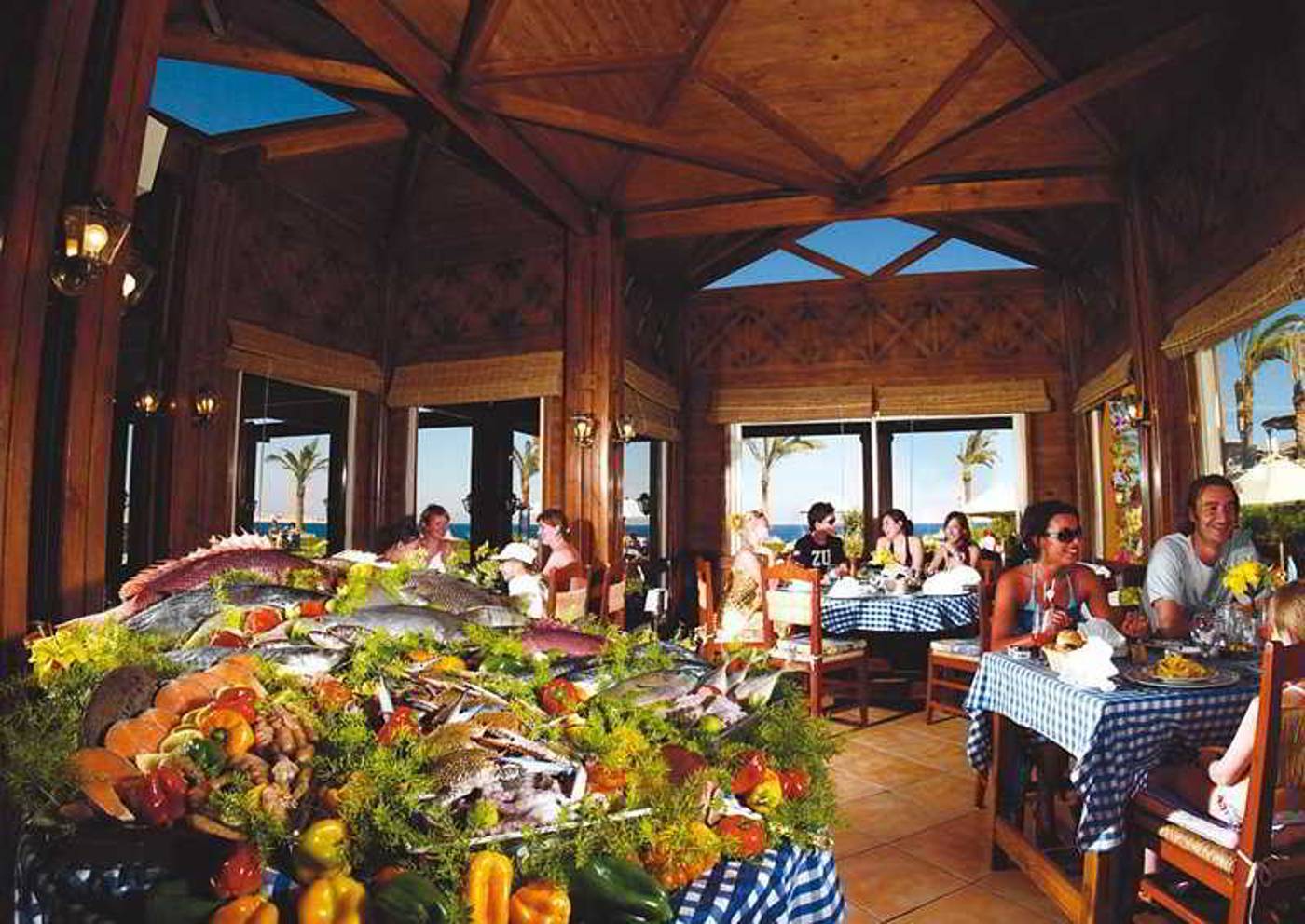 Coral-Beach-Tiran-Restaurant-23