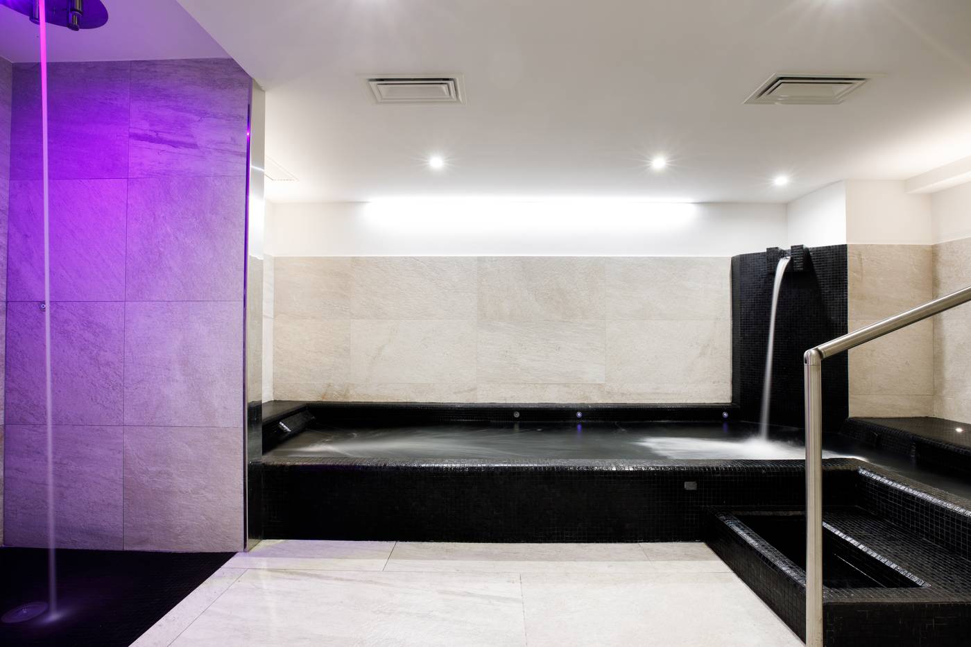 Villa-Fiorella-Art-Sports-and-Entertainment-55