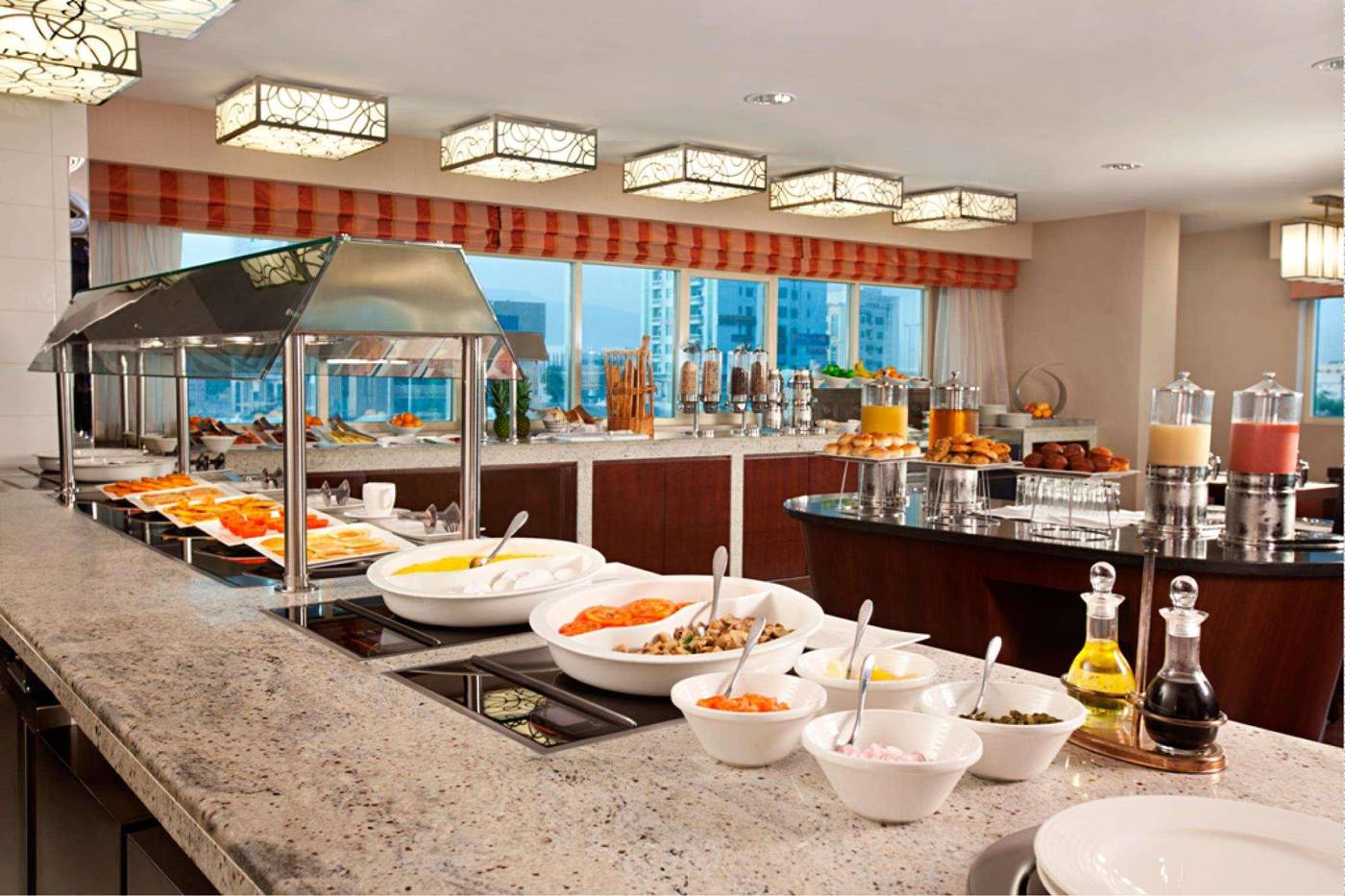 Doubletree-by-Hilton-Ras-Al-Khaimah-Restaurant-42