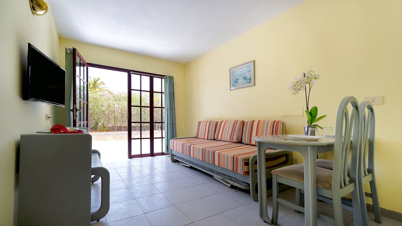 Maspalomas-Oasis-Club-Room-33