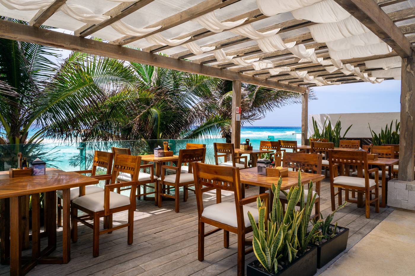 Flamingo-Cancun-Resort-Restaurant-13