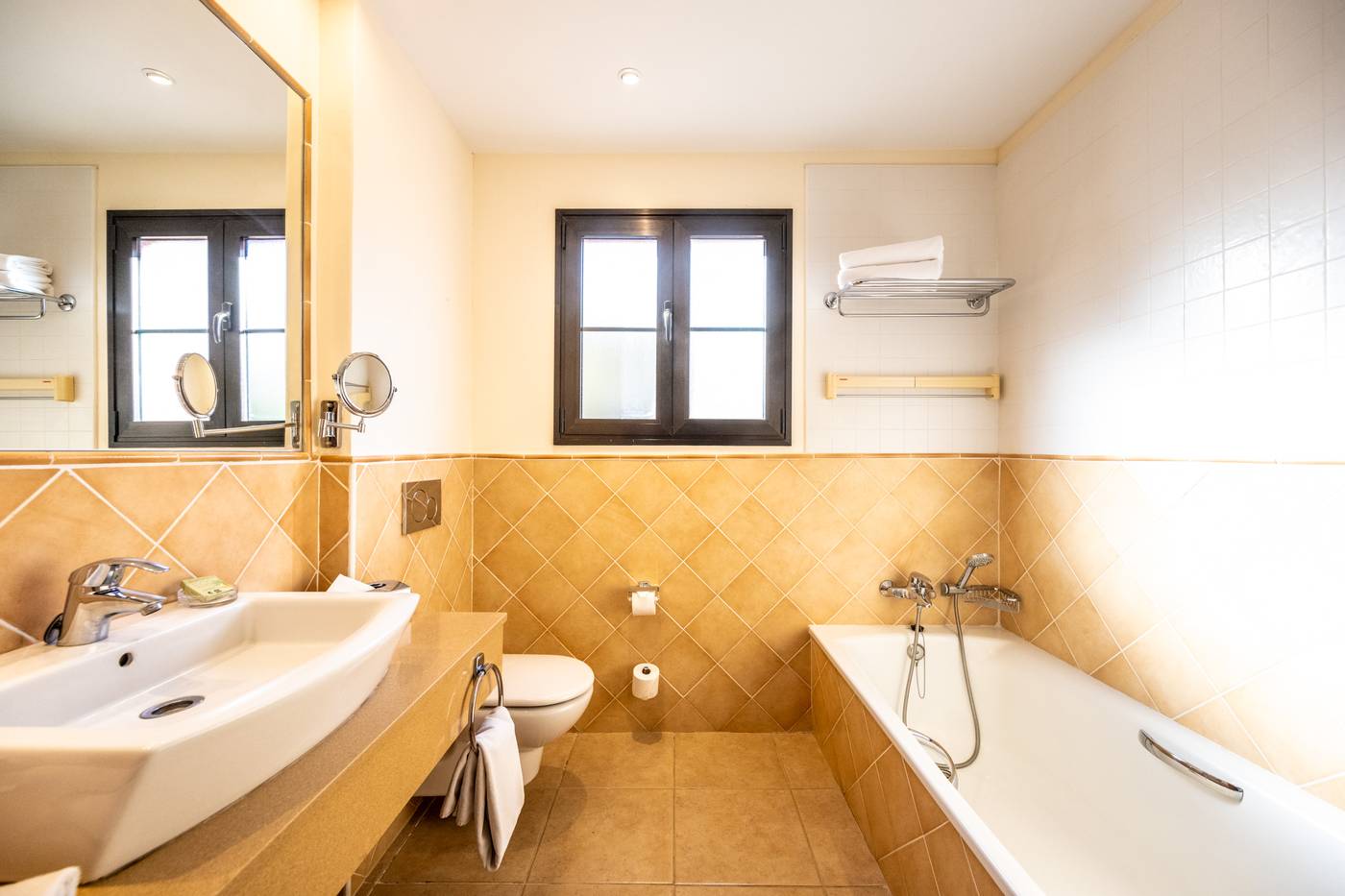 Luz-del-Mar--Room-33