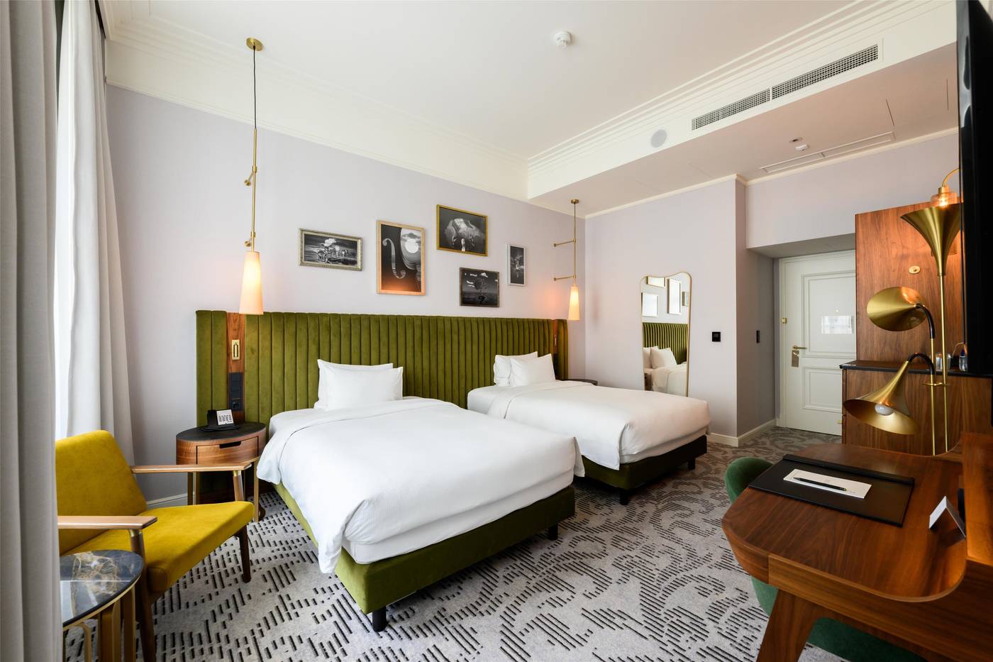 Hotel-Saski-Krakow--Curio-collection-by-Hilton-Room-22