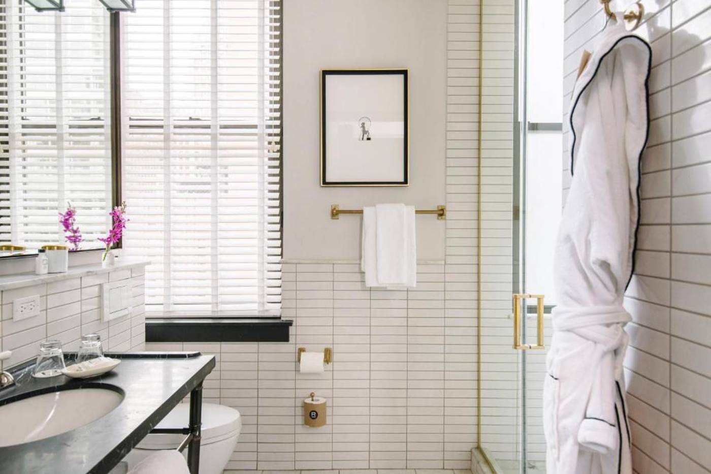 Refinery-Hotel-Room-12