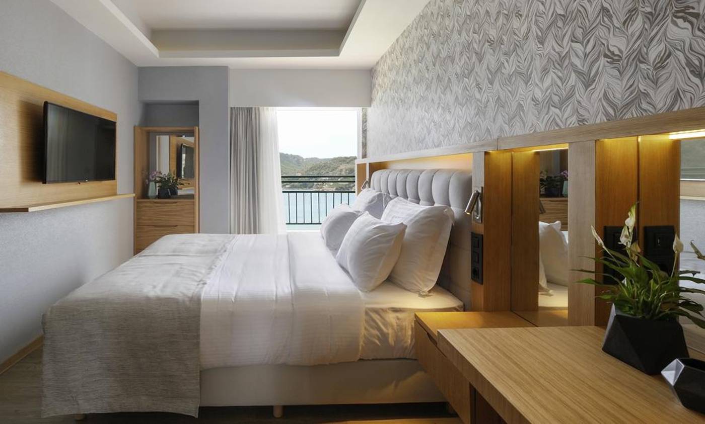 Dolce-by-Wyndham-Attica-Riviera-Room-47