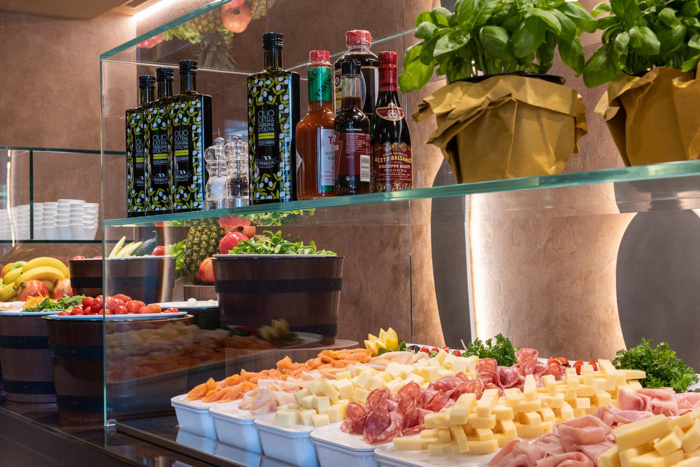 Leonardo-Royal-Hotel-Venice-Mestre-Restaurant-25