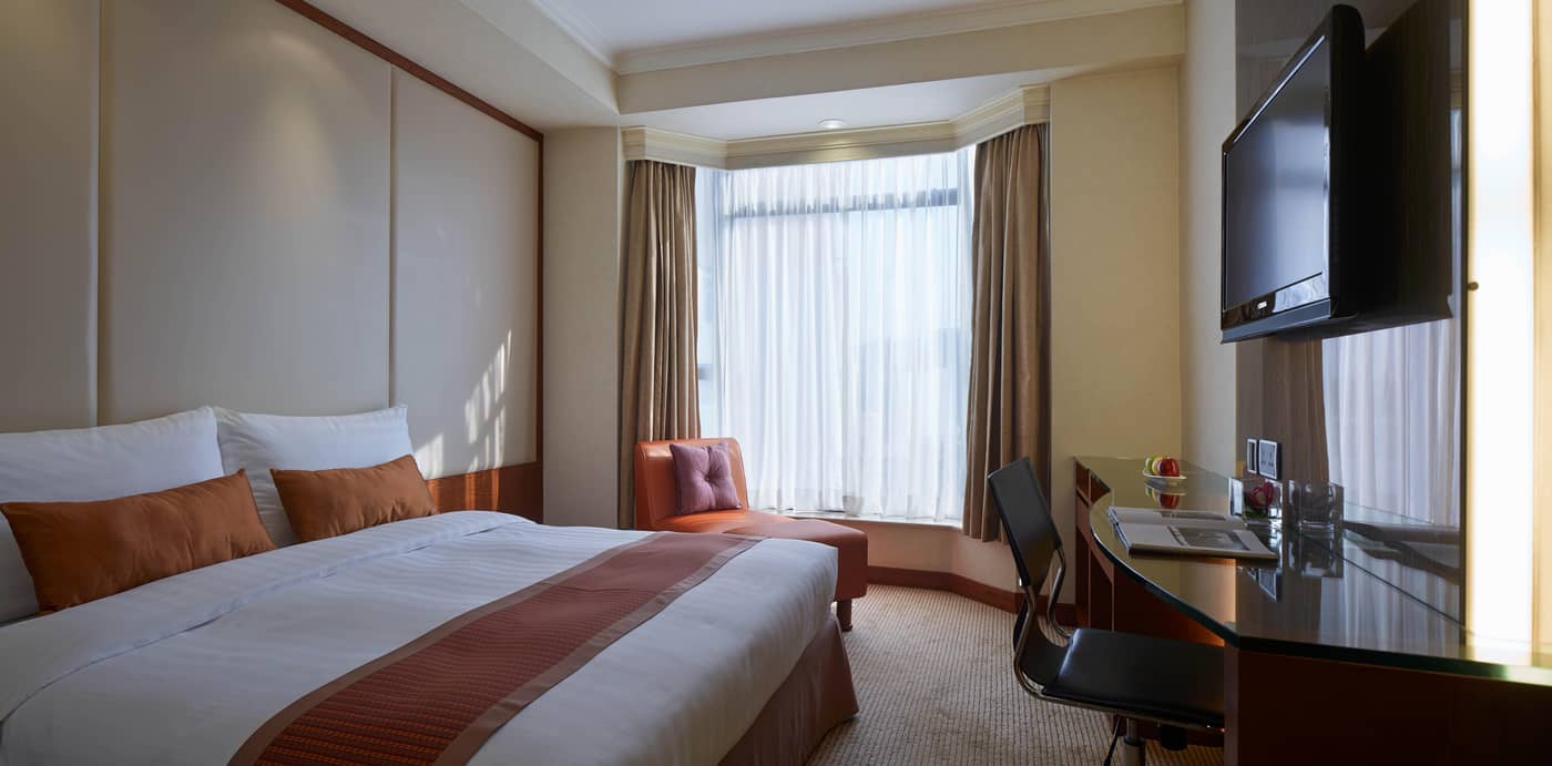 Stanford-Hillview-Room-15