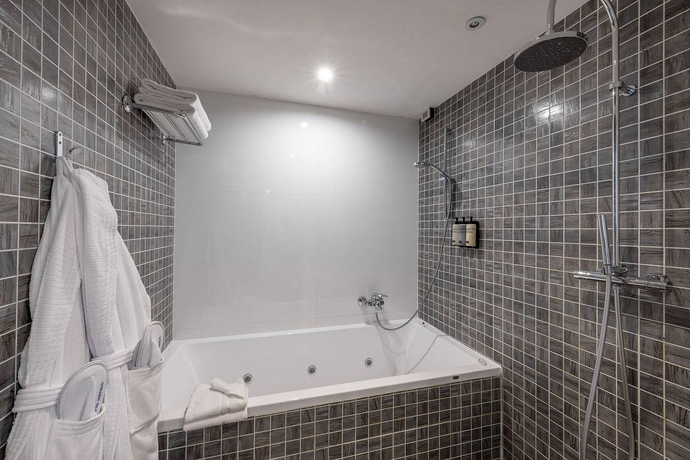 H10-Roma-Citta-Room-45