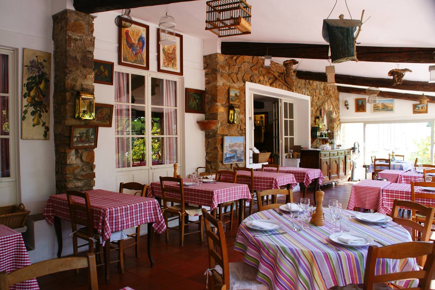 La-Ferme-D-Augustin-Restaurant-78