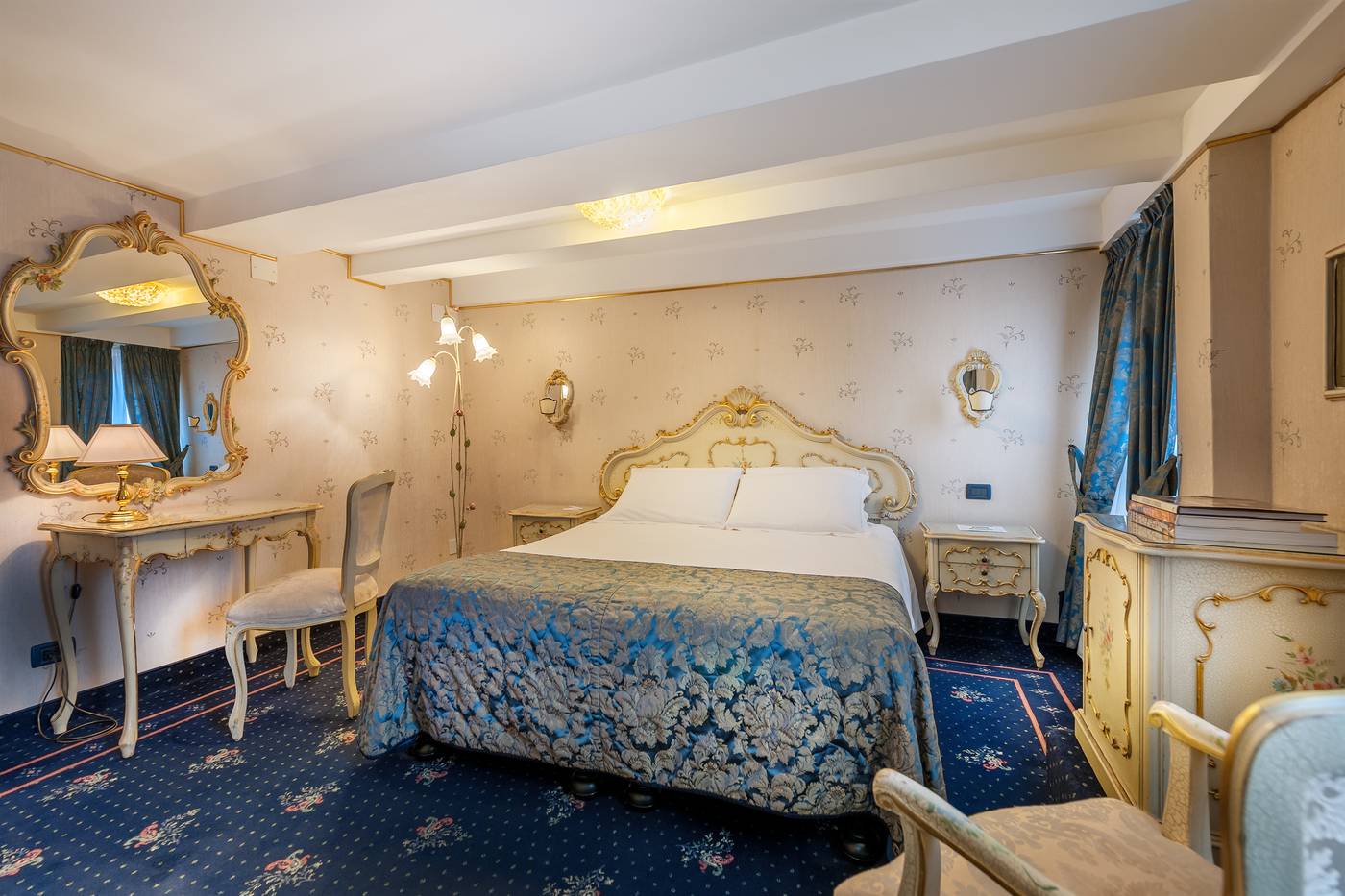 Hotel-Montecarlo-Room-25