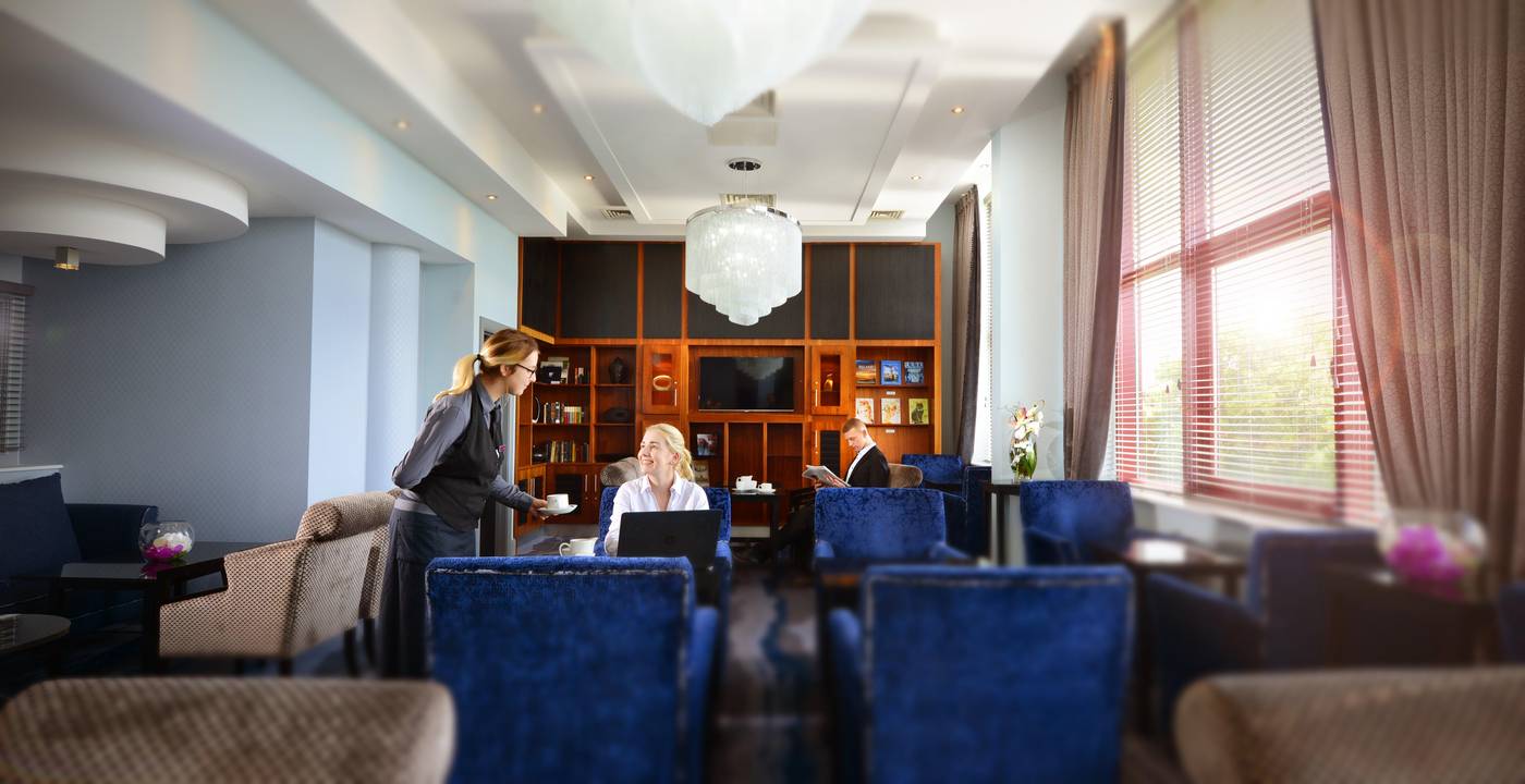 Crowne-Plaza-Dublin-Airport-General-view-25