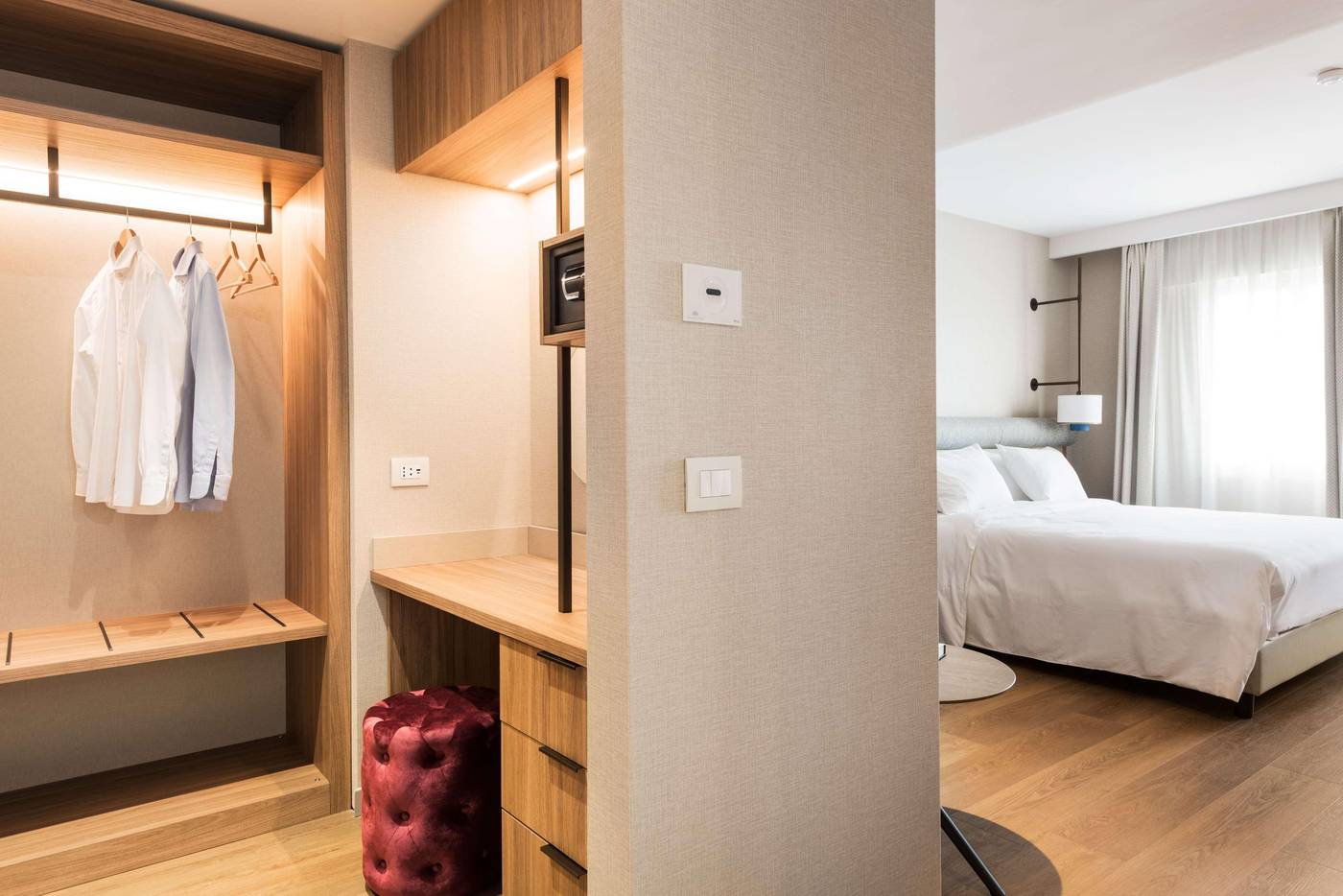 Hotel-Ambasciatori-Venice-Mestre---Tapestry-Collection-Room-5