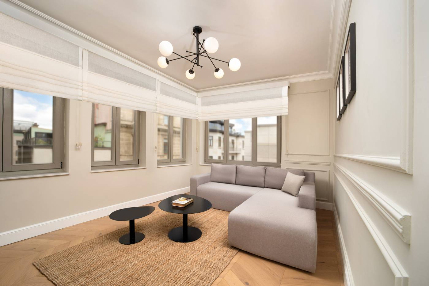 Vucino-Suites-Room-6