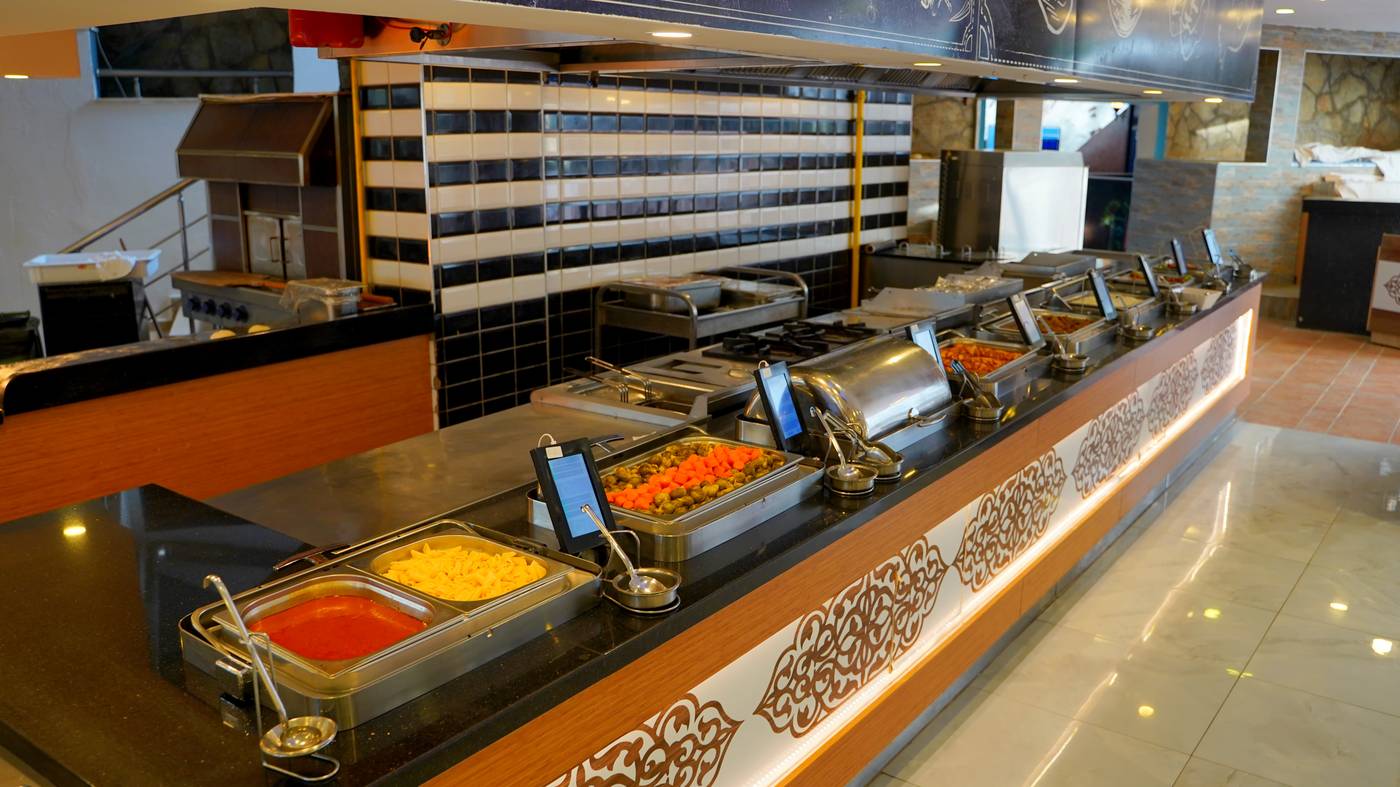 Club-Aqua-Plaza-Restaurant-53