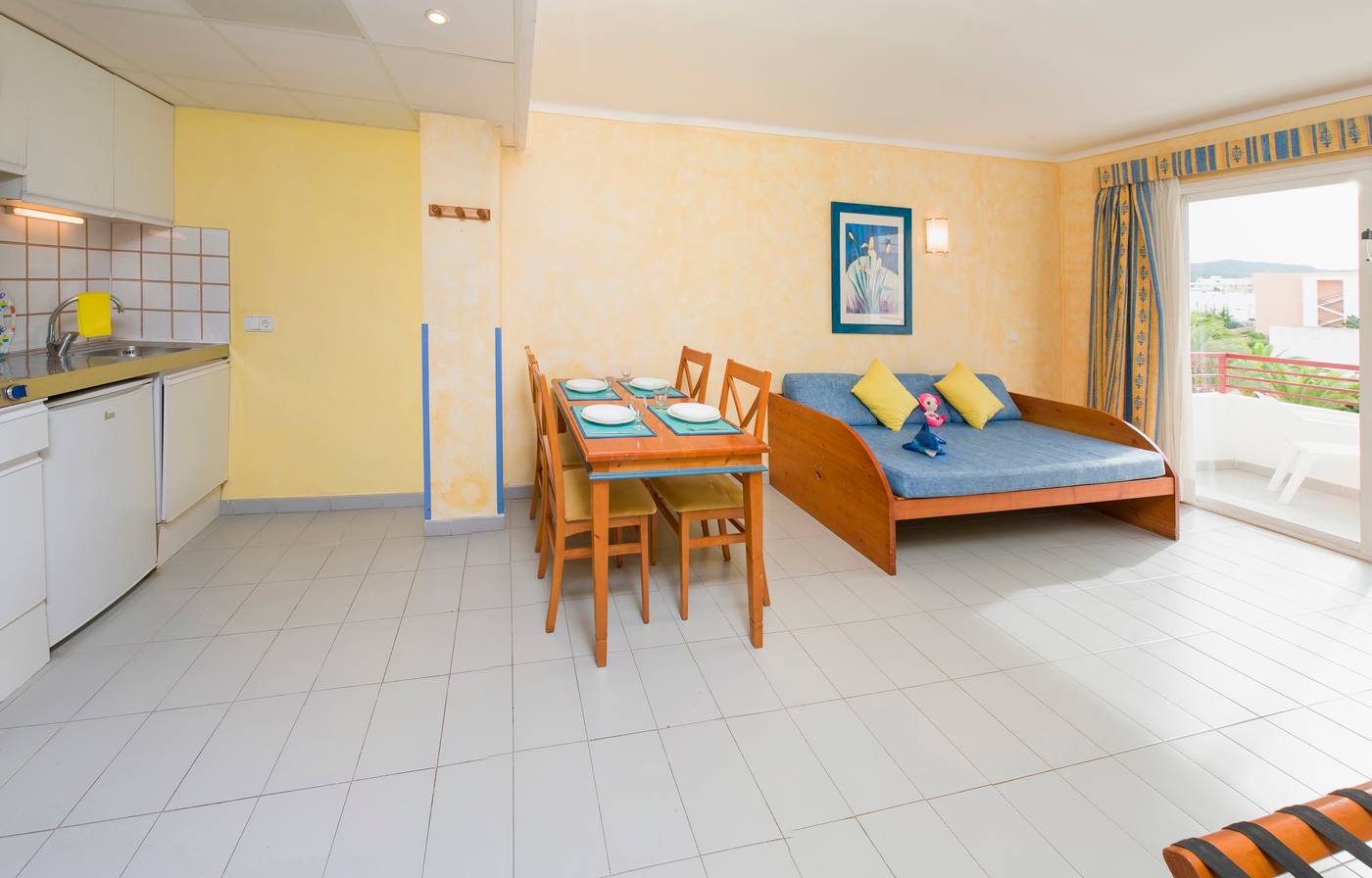 Coral Star Hotel & Apartments