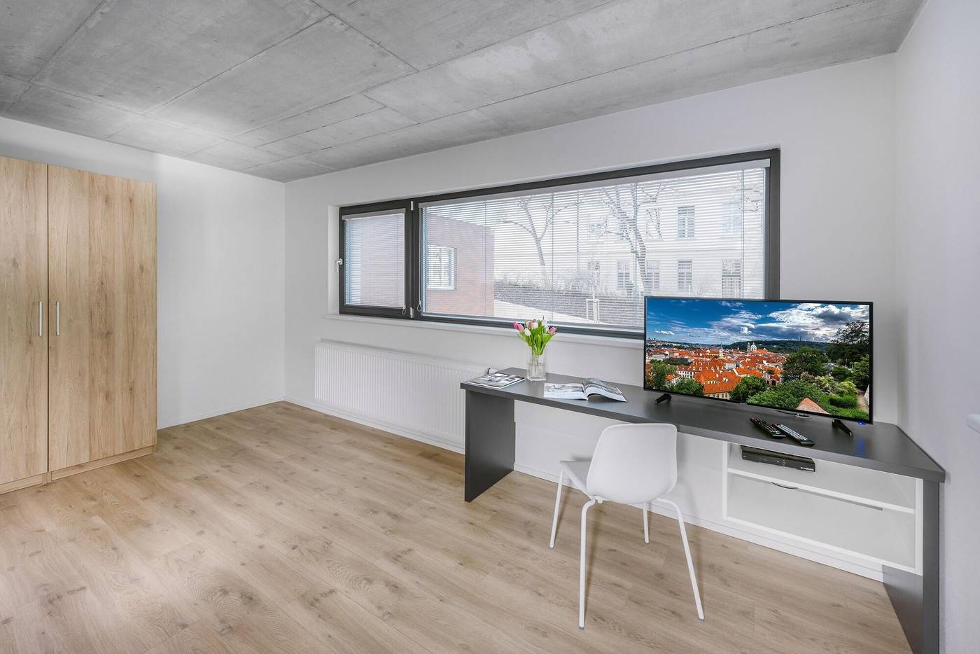 Downtown-Suites-Belohorska-Room-8