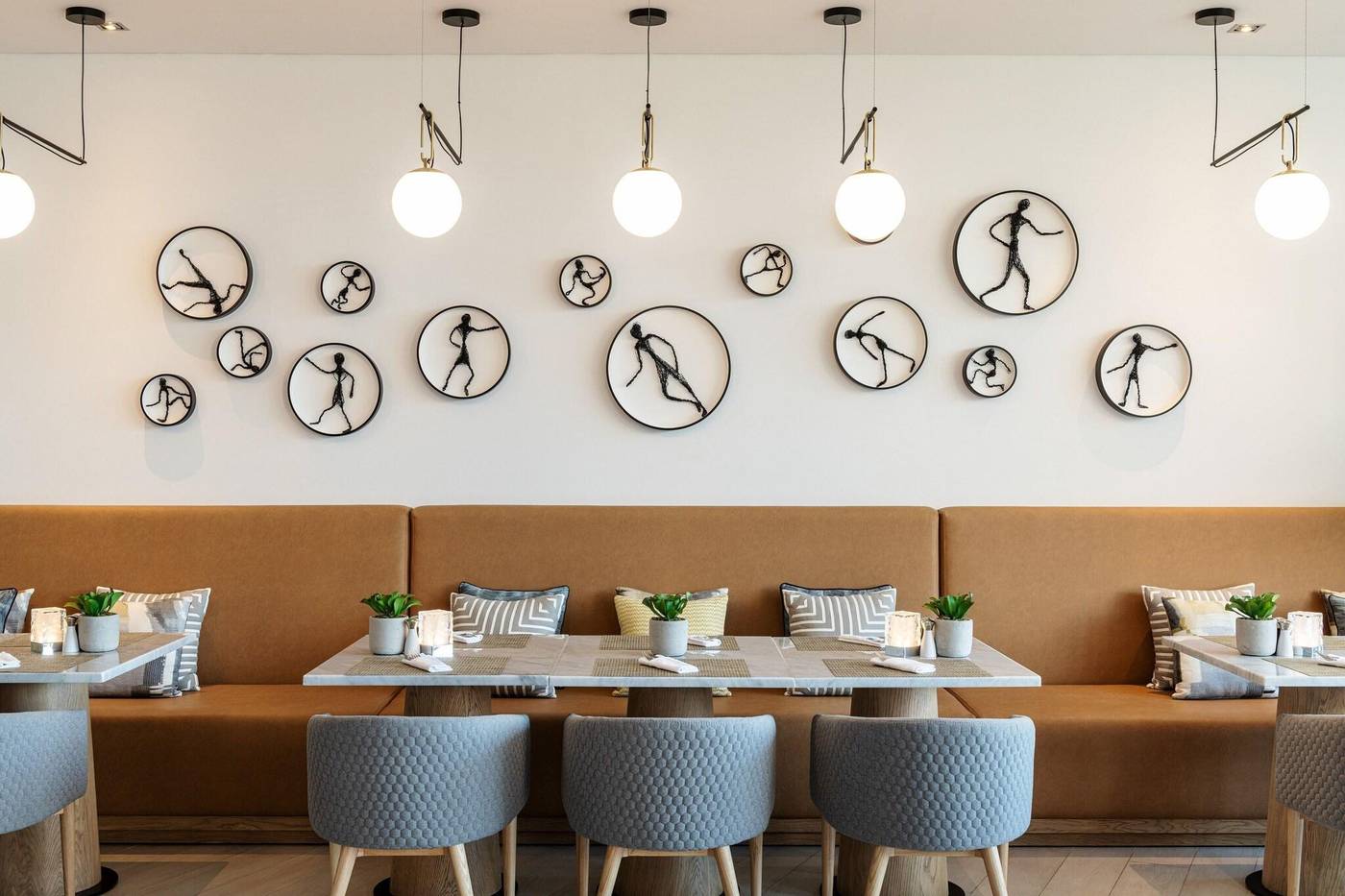 Le-Royal-Meridien-Beach-Resort-and-Spa-Lobby-71