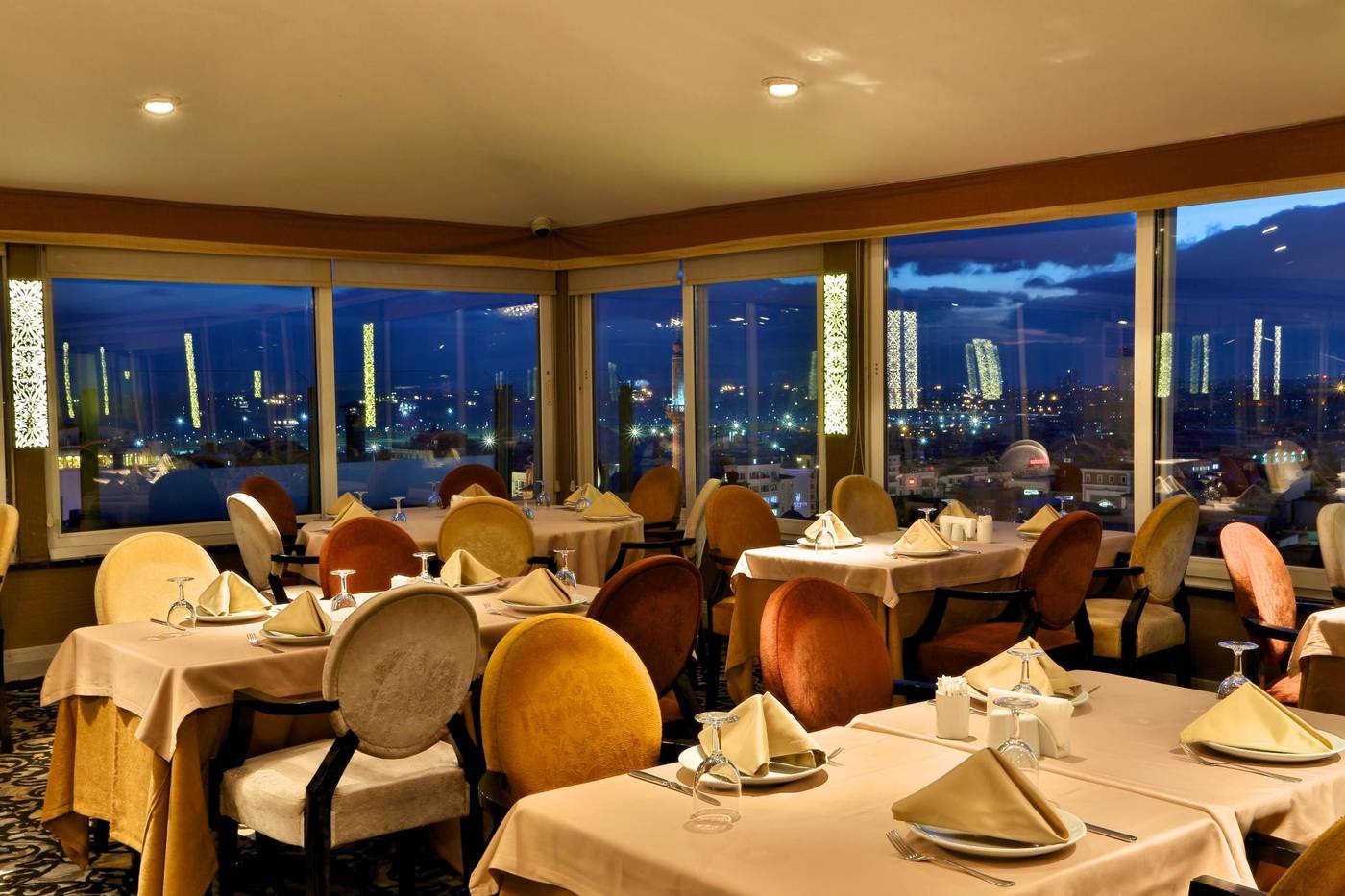 Hotel-Zurich-Istanbul-Restaurant-41