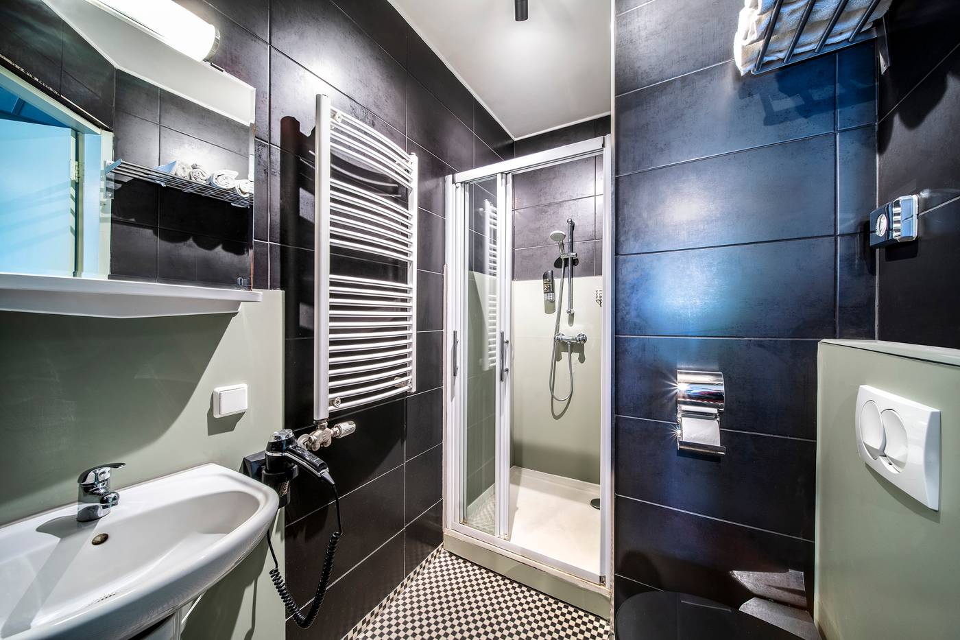 Highland-Atlantis-Amsterdam-Room-16