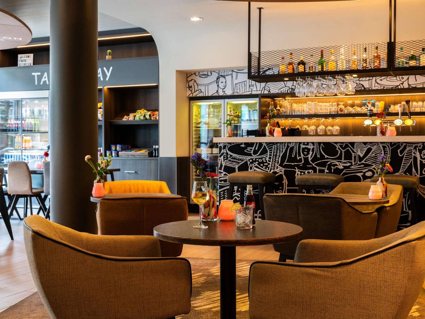 ibis-Amsterdam-Centre-Stopera-Restaurant-17