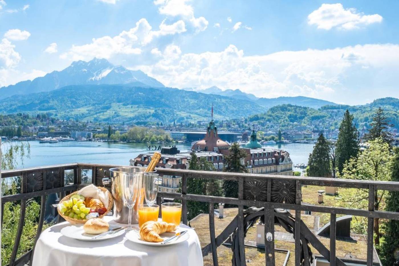 Hotel Royal Lucerne-Switzerland-Lucerne-General view-3