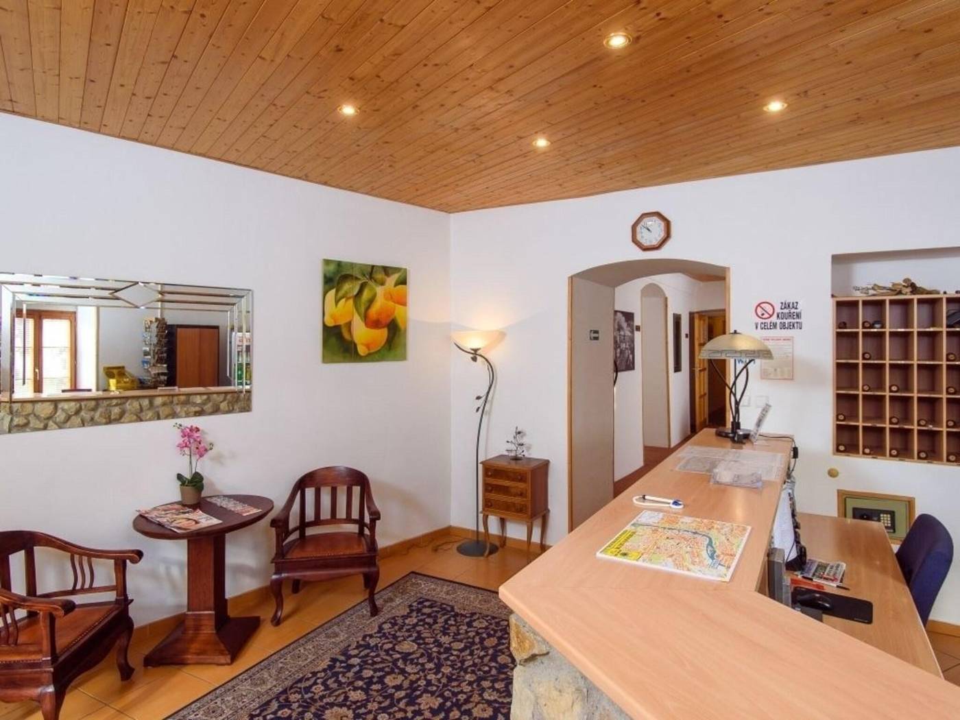 Hotel-Bella-Prague-Lobby-6