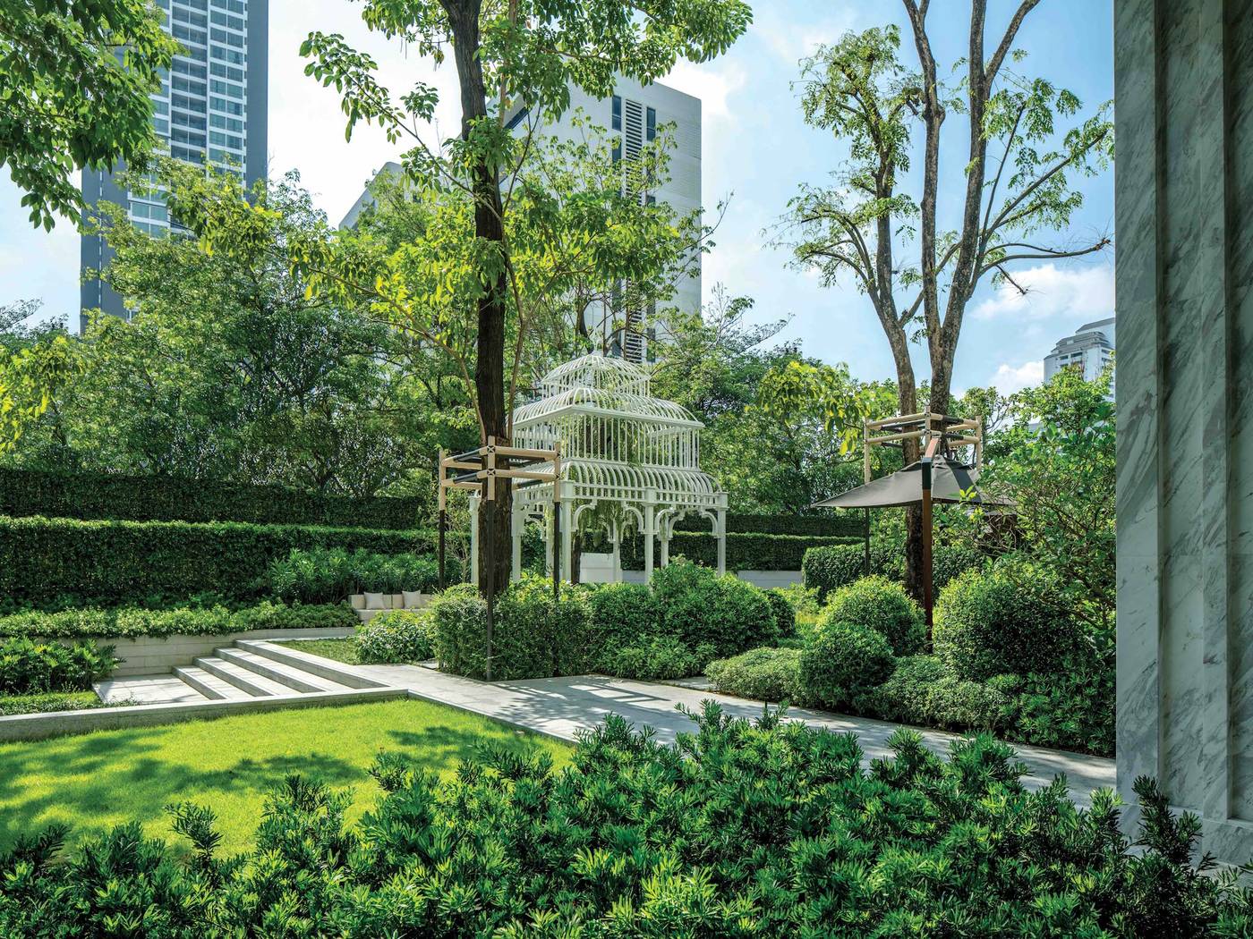 137-Pillars-Residences-Bangkok-Terrace-2