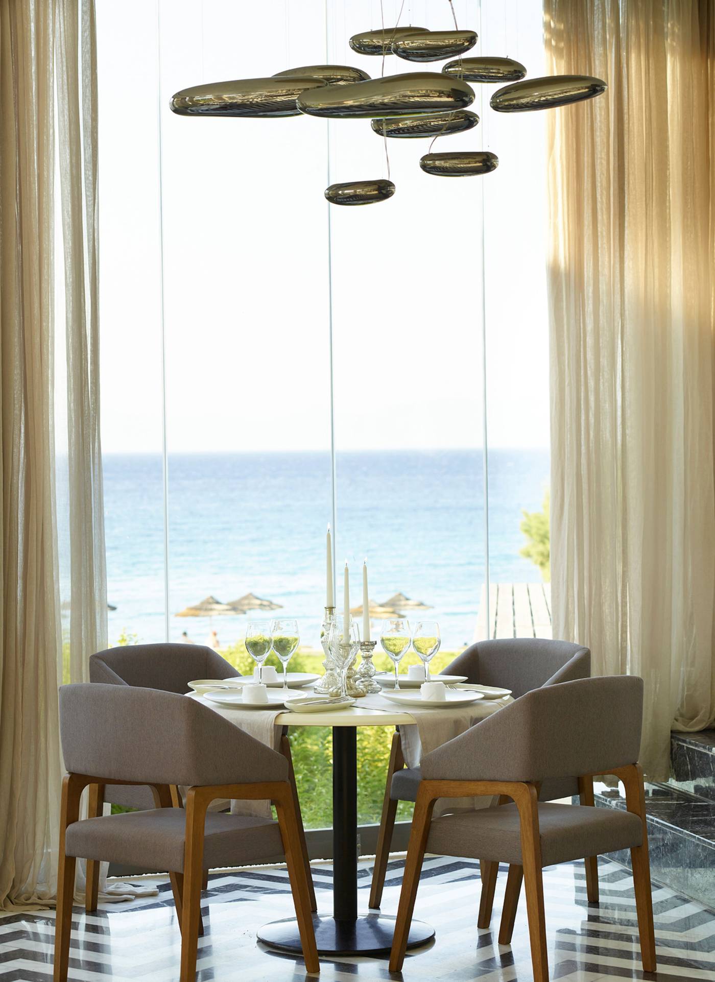 The-Ixian-Grand---All-Suites---Adults-Only--18---Restaurant-60