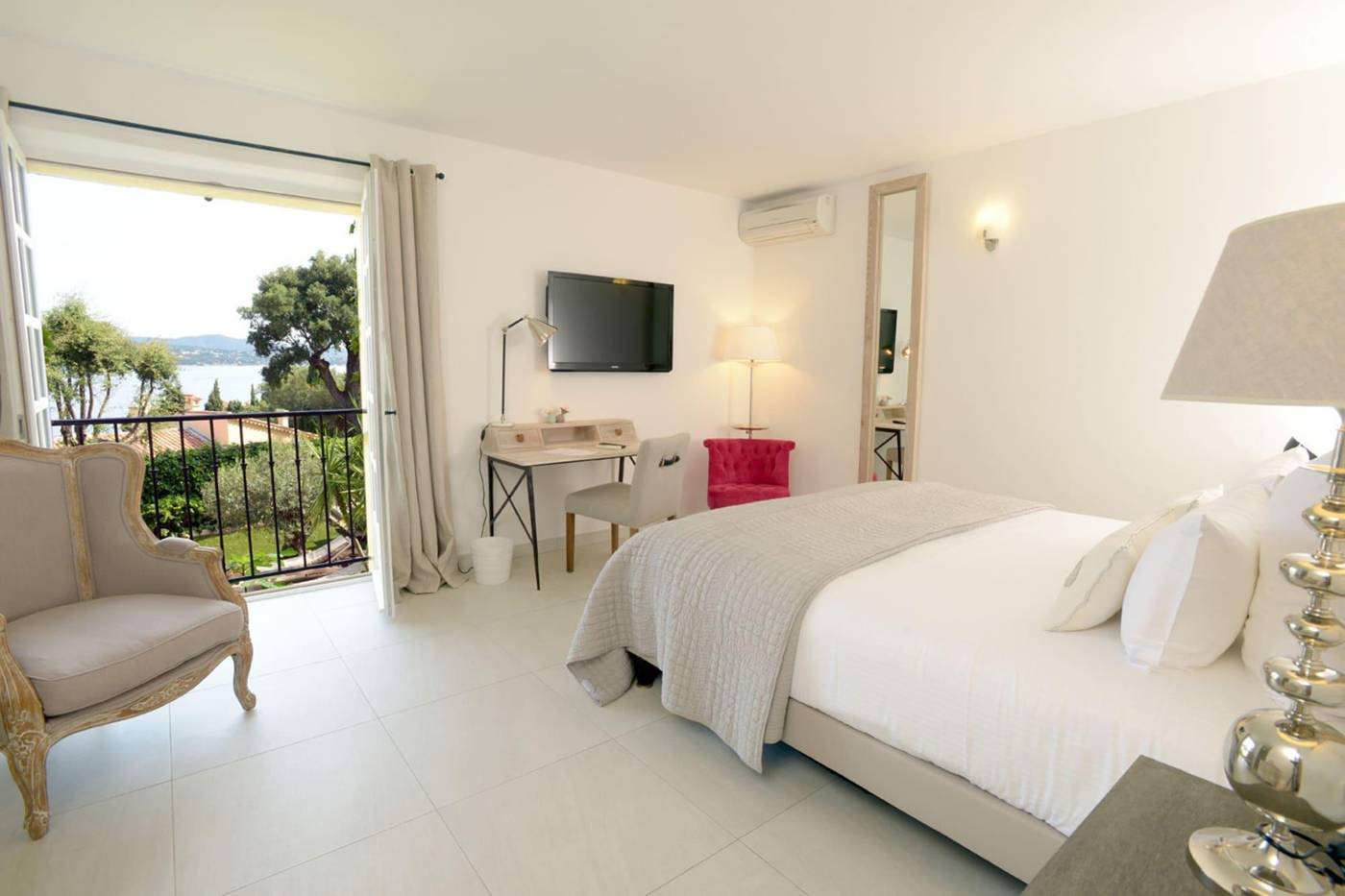 La-Bastide-D-Antoine-Room-36