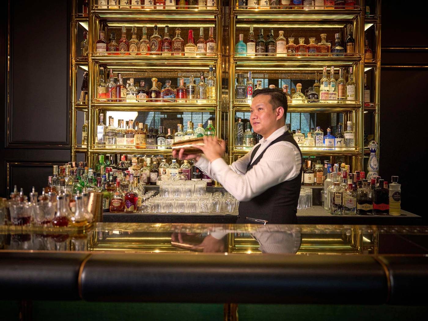 Sindhorn-Kempinski-Bangkok-Bar-25