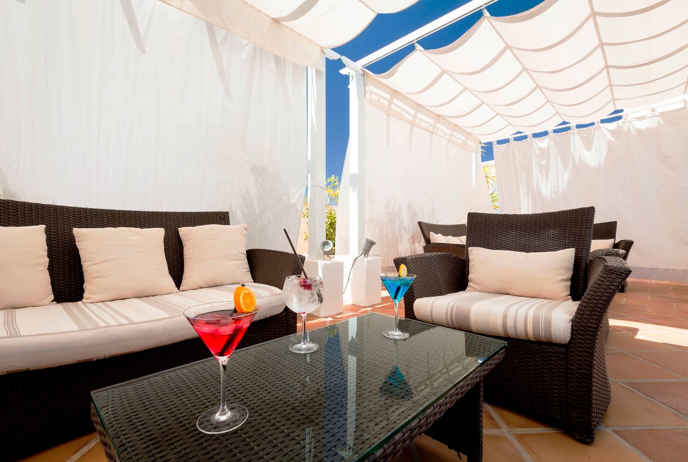 Royal-Plaza-General-view-19