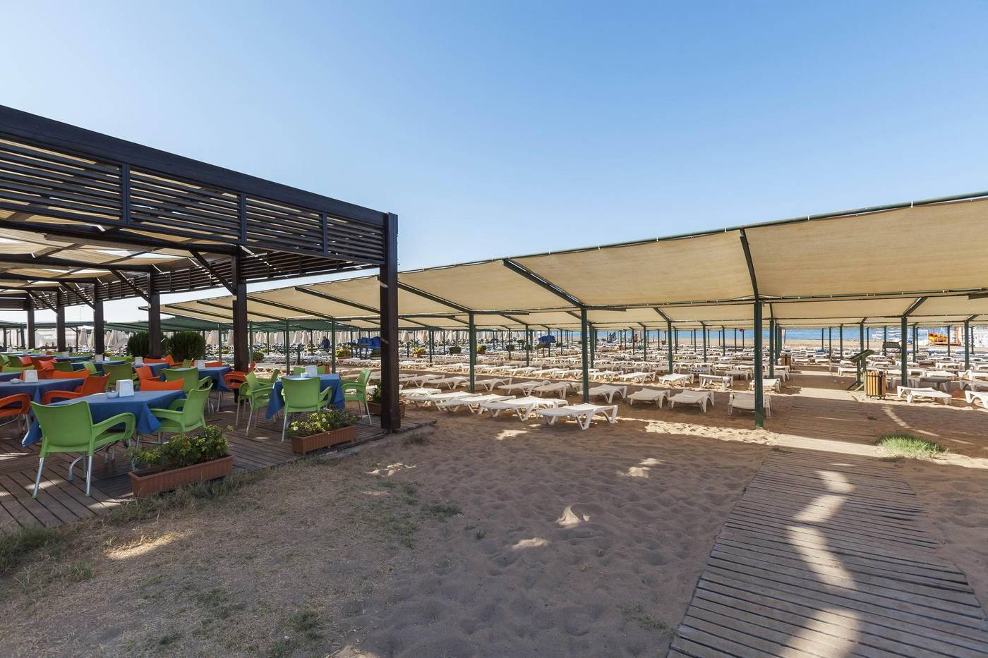 Sultan-of-Side-Beach-41