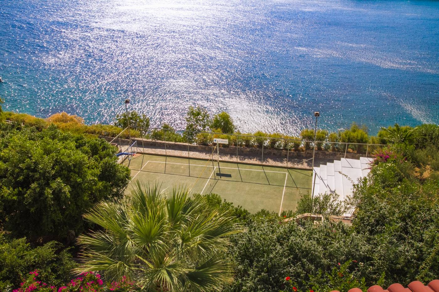 Peninsula-Resort---Spa-Sports-and-Entertainment-80