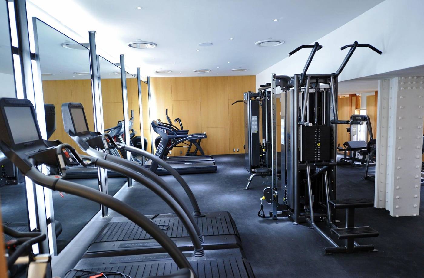 The-Plaza-Hotel-Sports-and-Entertainment-91