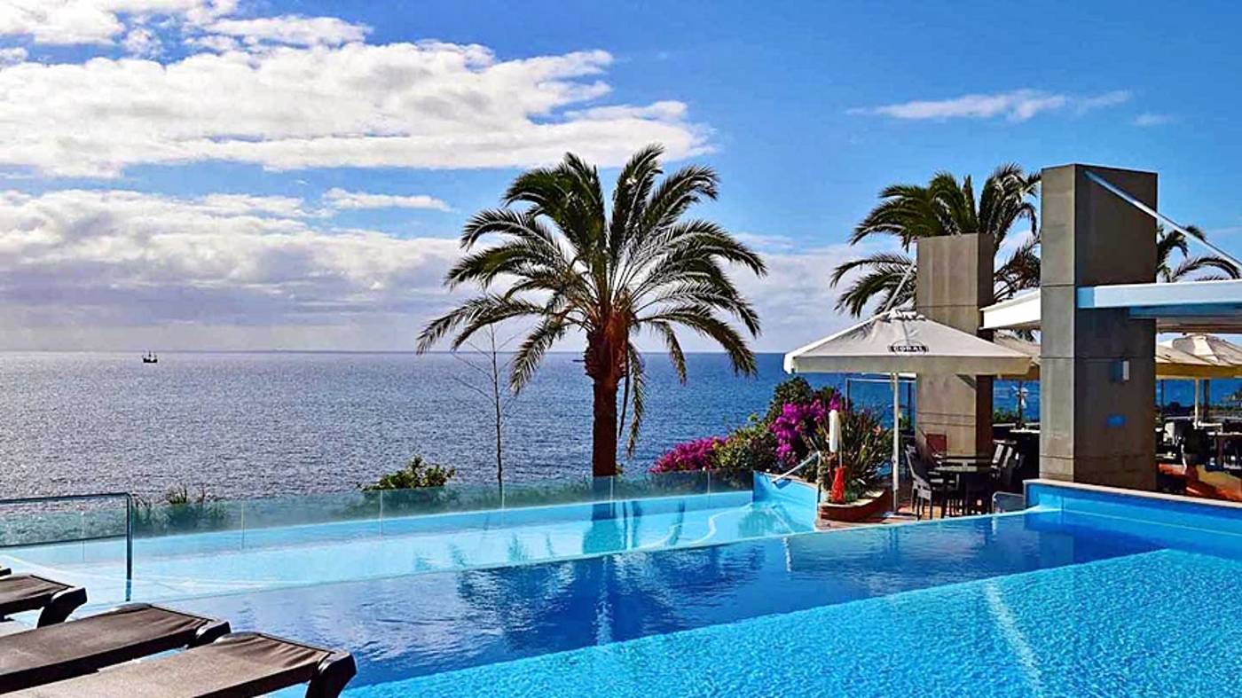 Pestana-Promenade-Pool-14