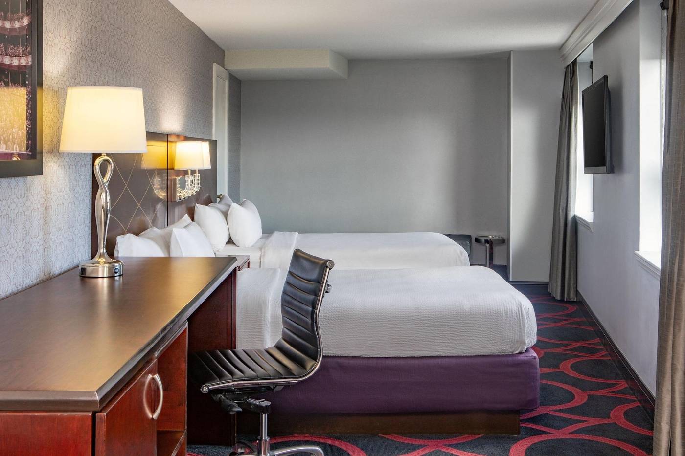 Courtyard-Boston-Downtown-Room-8