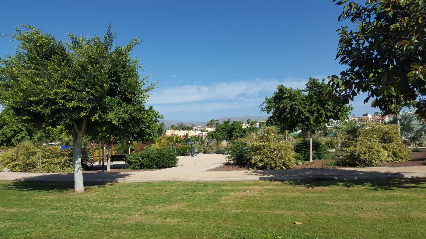 Capri-Sports-and-Entertainment-16