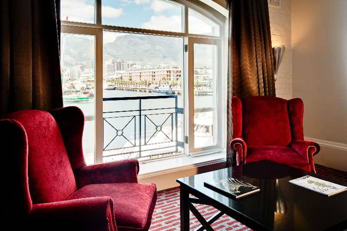 Victoria---Alfred-Hotel-by-Newmark-Room-41