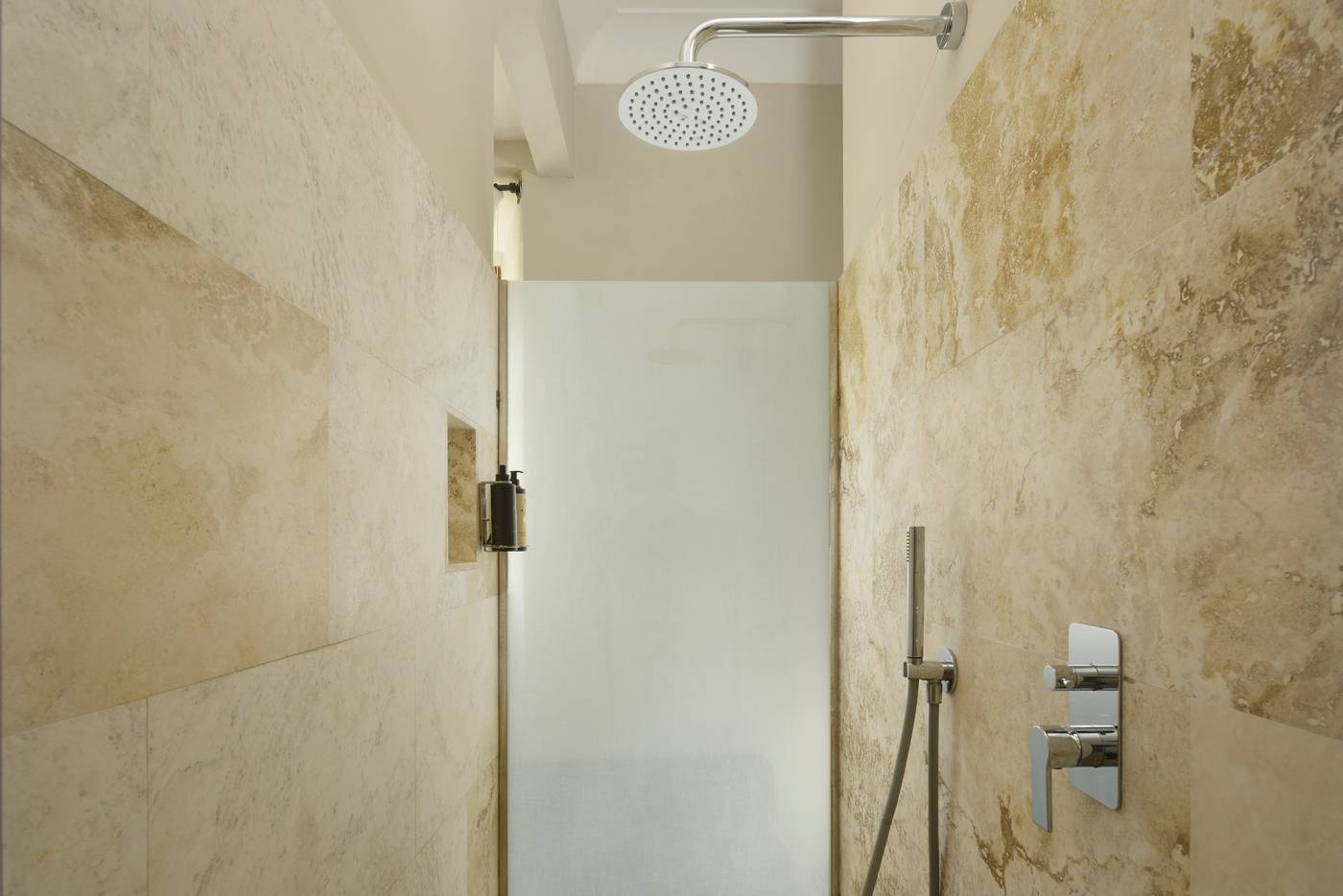 Villa-Sabolini-Room-39